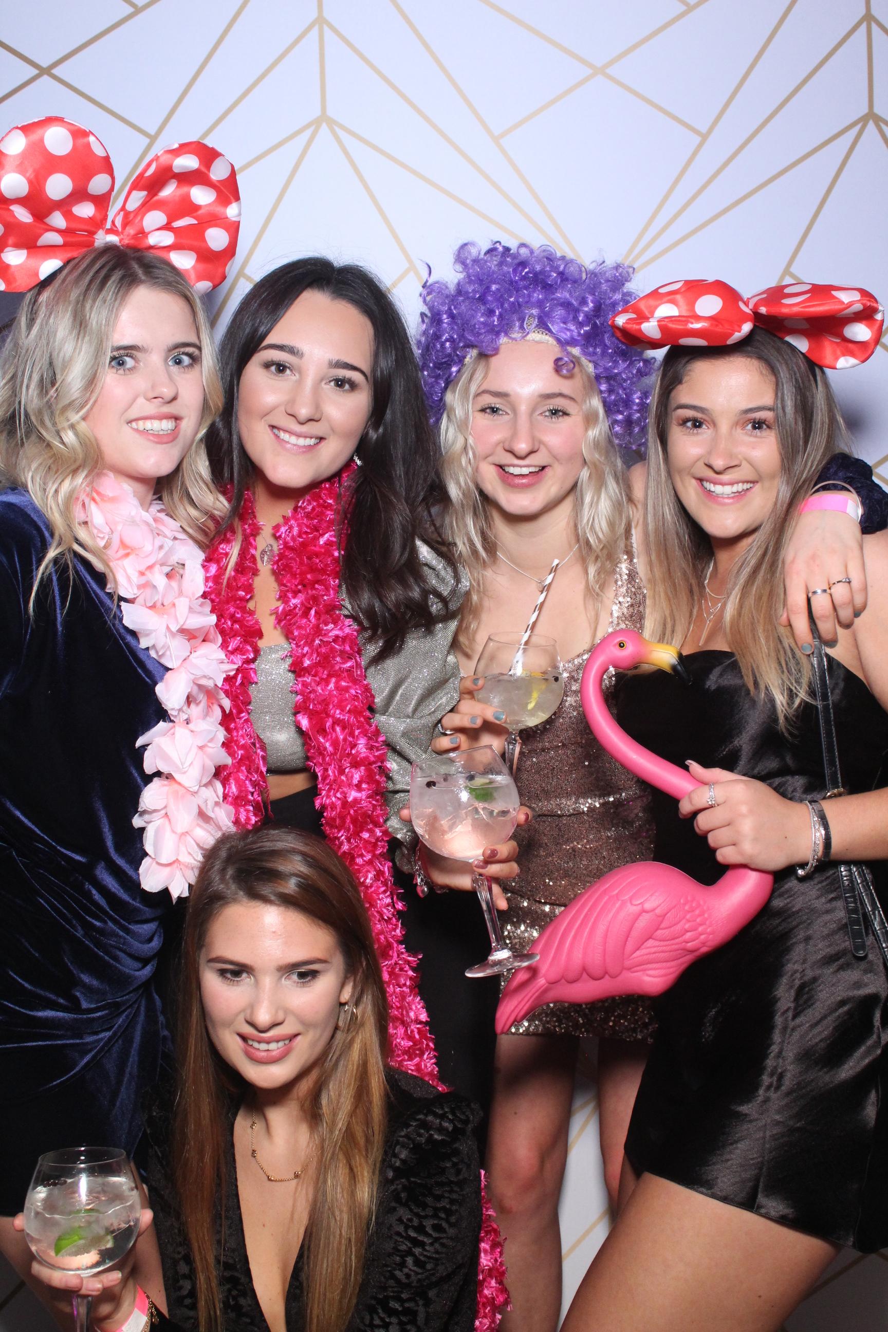 Claudia's 21st  | View more photos from the event at gallery.magicimages.uk/u/MagicImages/Claudias-21st